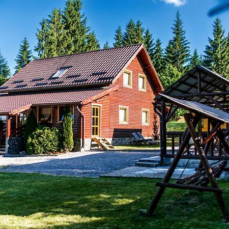 Vivien Vendeghaz Villa Borzont Exteriör bild