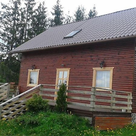 Vivien Vendeghaz Villa Borzont Exteriör bild