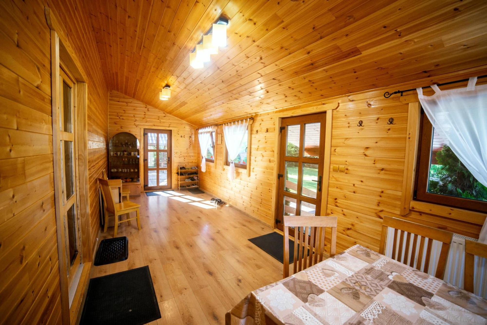 Vivien Vendeghaz Villa Borzont Exteriör bild