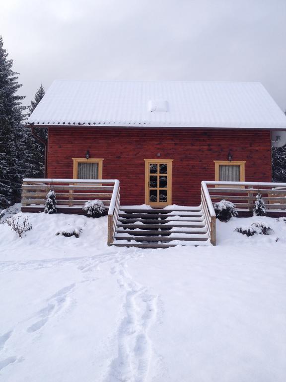 Vivien Vendeghaz Villa Borzont Exteriör bild
