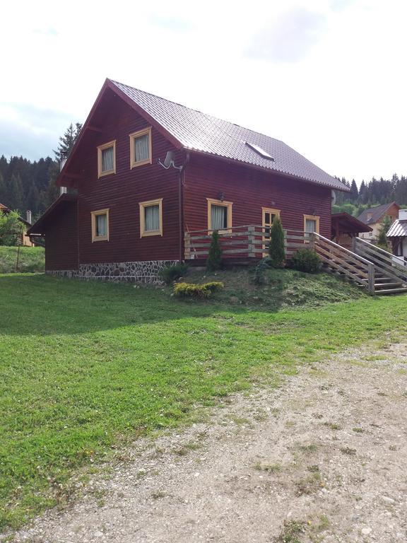 Vivien Vendeghaz Villa Borzont Exteriör bild
